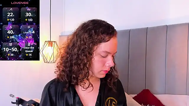 Snapshot of bycandy_ chatting on November 6, 2025, 12:09 pm bycandy online show from November 6, 2025, 12:09 pm