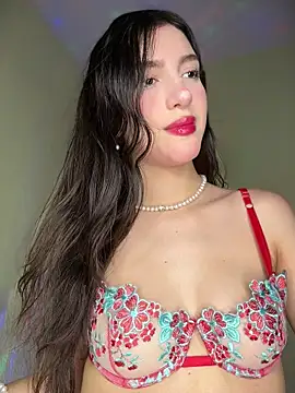 Snapshot of Emily-hottson chatting on March 16, 2026, 2:30 am Emily-hottson online show from March 16, 2026, 2:30 am