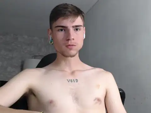 Snapshot of max_denver chatting on September 16, 2025, 6:09 pm max denver online show from September 16, 2025, 6:09 pm