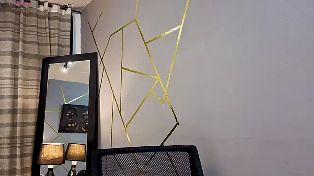 Snapshot of Angel-dragun chatting on December 18, 2025, 3:11 am Angel-dragun online show from December 18, 2025, 3:11 am