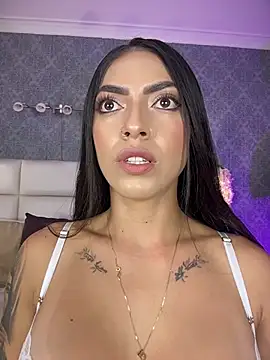 Snapshot of Celeste_Amber chatting on April 23, 2026, 7:04 pm Celeste Amber online show from April 23, 2026, 7:04 pm