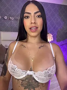 Snapshot of Celeste_Amber chatting on April 12, 2026, 7:50 pm Celeste Amber online show from April 12, 2026, 7:50 pm