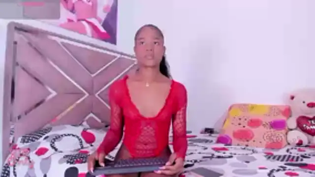 Cristal Deep ass online show from January 18, 2026, 8:45 pm