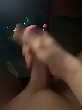 Snapshot of jstntz chatting on March 28, 2026, 10:55 pm jstntz online show from March 28, 2026, 10:55 pm