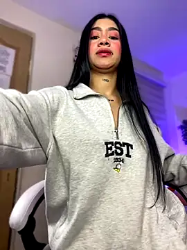 Snapshot of camila1_torres_ chatting on December 2, 2025, 3:30 am camila1 torres online show from December 2, 2025, 3:30 am