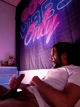 Mikaaa97 online show from February 11, 2026, 3:17 am