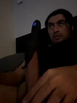 fifthbase007 online show from October 10, 2025, 1:23 pm