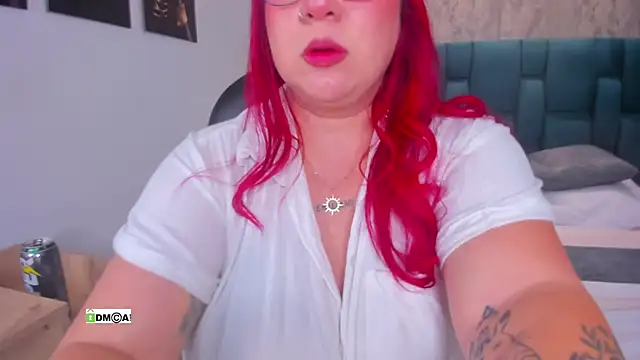 Bellavelvet 1 online show from September 24, 2025, 3:35 am