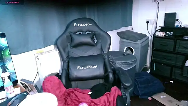 Snapshot of jchouse06 chatting on September 26, 2025, 1:01 am jchouse06 online show from September 26, 2025, 1:01 am