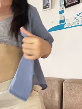 wen78759 online show from March 26, 2026, 7:50 am