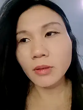 wen78759 online show from February 2, 2026, 5:50 am