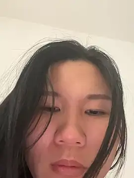 wen78759 online show from February 25, 2026, 3:18 am