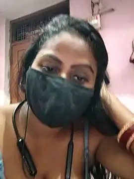 Jasmine Januja online show from September 28, 2025, 4:14 pm