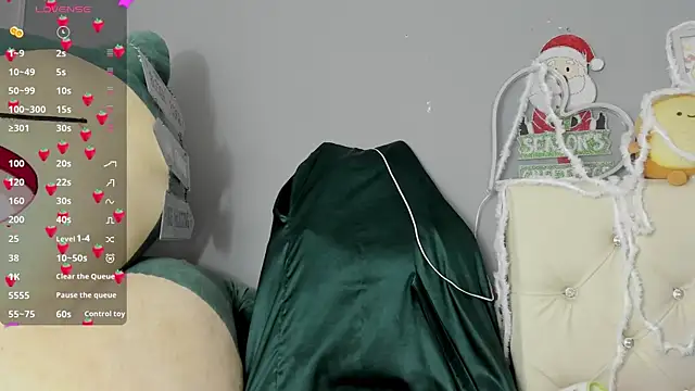 Yuni kim online show from December 15, 2025, 3:18 pm