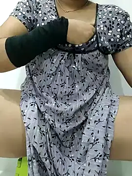 Snapshot of telugu_honey1 chatting on February 28, 2026, 6:29 pm telugu honey1 online show from February 28, 2026, 6:29 pm