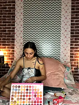 Snapshot of KaMila_M00N chatting on September 23, 2025, 4:36 pm KaMila M00N online show from September 23, 2025, 4:36 pm