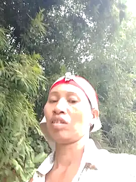 Snapshot of donna-bae chatting on November 5, 2025, 12:47 am donna-bae online show from November 5, 2025, 12:47 am