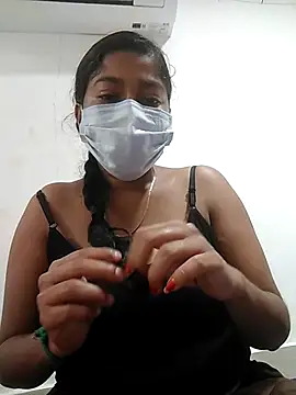 TAMIL AMMUKUTTYY online show from September 24, 2025, 7:42 pm