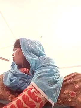 Hott locky online show from November 28, 2025, 11:49 pm