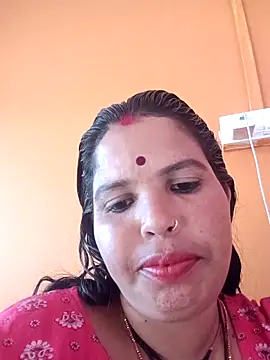 Hott locky online show from October 9, 2025, 9:32 am