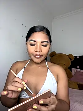 Natashaparker   online show from September 22, 2025, 7:53 pm