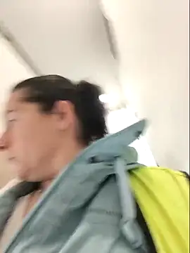 Snapshot of bichota85 chatting on February 17, 2026, 10:34 am bichota85 online show from February 17, 2026, 10:34 am