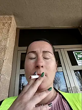 Snapshot of bichota85 chatting on March 20, 2026, 10:49 am bichota85 online show from March 20, 2026, 10:49 am