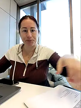 Snapshot of bichota85 chatting on January 7, 2026, 9:36 am bichota85 online show from January 7, 2026, 9:36 am