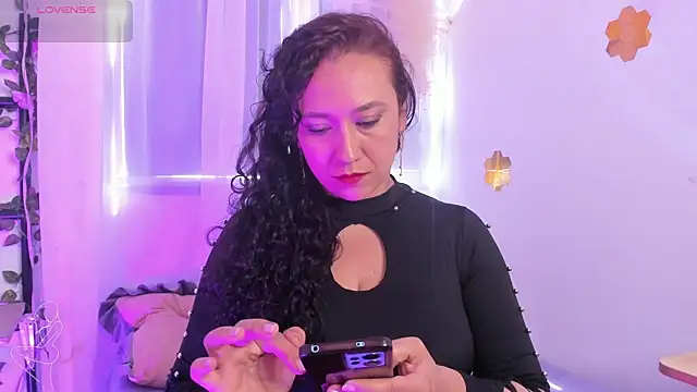 Snapshot of sharlot_montalvo_ chatting on January 9, 2026, 7:54 pm sharlot montalvo online show from January 9, 2026, 7:54 pm