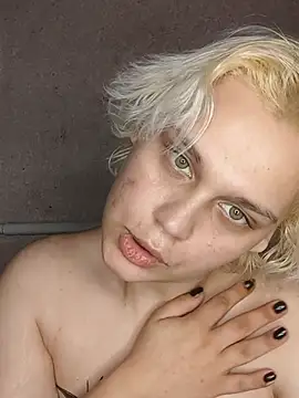 MargoShein online show from November 25, 2025, 12:38 pm