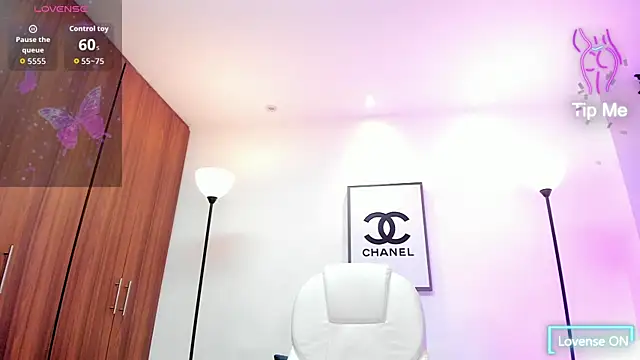 miavegas1 online show from January 8, 2026, 9:32 pm