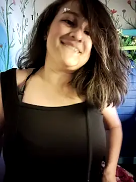 valery506 online show from October 25, 2025, 2:22 am