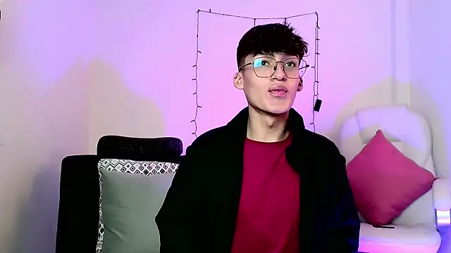 Snapshot of bellmontneon chatting on November 5, 2025, 11:24 am bellmontneon online show from November 5, 2025, 11:24 am