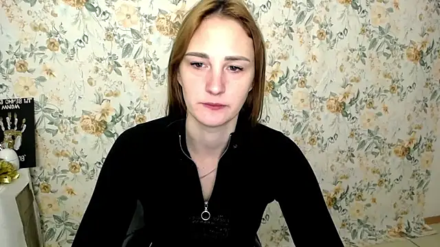 Milana Cutie  online show from October 13, 2025, 5:53 am