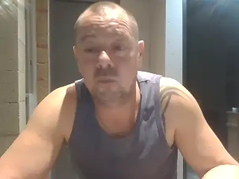 hugoboys4576 online show from October 20, 2025, 4:40 pm