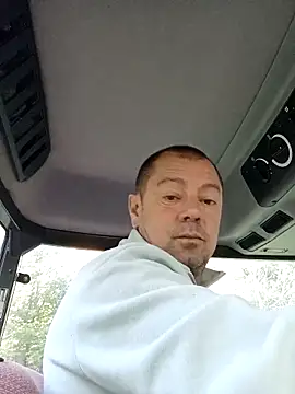 hugoboys4576 online show from October 1, 2025, 8:19 am