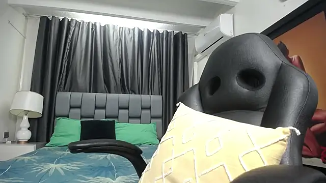 kashvi  online show from April 14, 2026, 8:25 pm