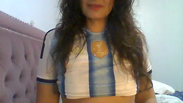 Snapshot of dulcefanny chatting on June 9, 2026, 4:52 pm dulcefanny online show from June 9, 2026, 4:52 pm