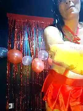 dulcefanny online show from February 15, 2026, 12:44 am