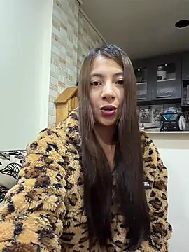 Snapshot of Karlee_Grey1 chatting on March 29, 2026, 12:45 am Karlee Grey1 online show from March 29, 2026, 12:45 am