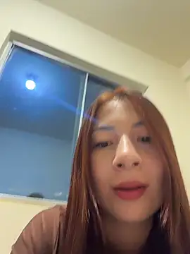 Snapshot of Karlee_Grey1 chatting on April 17, 2026, 2:14 am Karlee Grey1 online show from April 17, 2026, 2:14 am