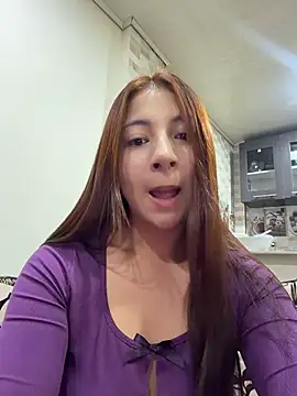 Snapshot of Karlee_Grey1 chatting on April 18, 2026, 3:20 am Karlee Grey1 online show from April 18, 2026, 3:20 am