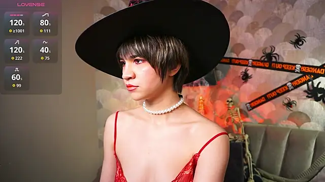 Snapshot of sandzu_ chatting on October 28, 2025, 8:41 pm sandzu online show from October 28, 2025, 8:41 pm