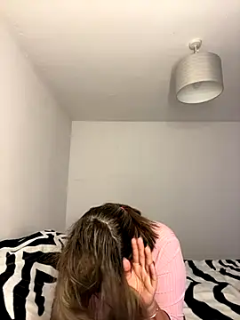 Snapshot of QueenStacyxox chatting on October 12, 2025, 11:33 am QueenStacyxox online show from October 12, 2025, 11:33 am