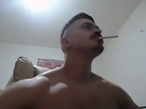 Snapshot of MasterDani001 chatting on July 17, 2026, 10:29 pm MasterDani001 online show from July 17, 2026, 10:29 pm