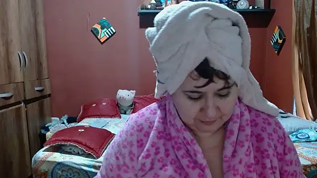 Snapshot of Sasharosee2 chatting on February 5, 2026, 12:12 pm Sasharosee2 online show from February 5, 2026, 12:12 pm