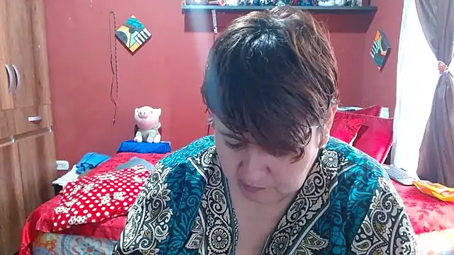 Snapshot of Sasharosee2 chatting on May 11, 2026, 12:28 pm Sasharosee2 online show from May 11, 2026, 12:28 pm