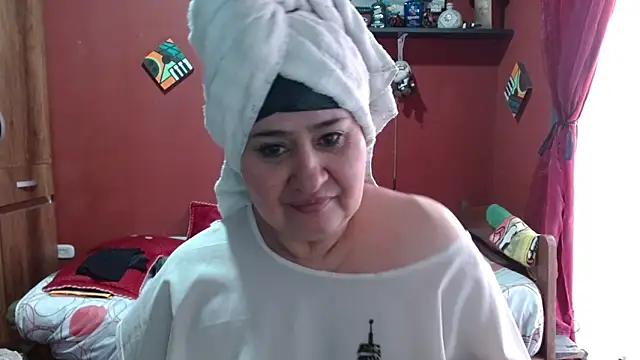 Snapshot of Sasharosee2 chatting on December 18, 2025, 12:53 pm Sasharosee2 online show from December 18, 2025, 12:53 pm