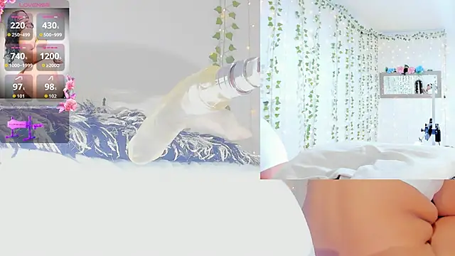 Snapshot of Ashley__Jones__ chatting on April 9, 2026, 9:04 am Ashley Jones online show from April 9, 2026, 9:04 am