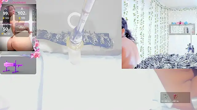 Snapshot of Ashley__Jones__ chatting on April 15, 2026, 9:04 am Ashley Jones online show from April 15, 2026, 9:04 am